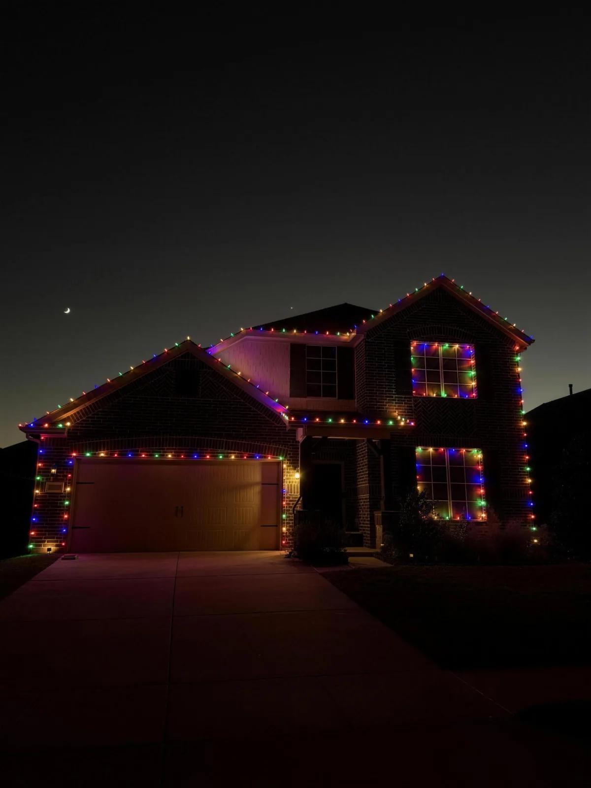 Custom holiday lighting installed by Pursuit (6 of 57)