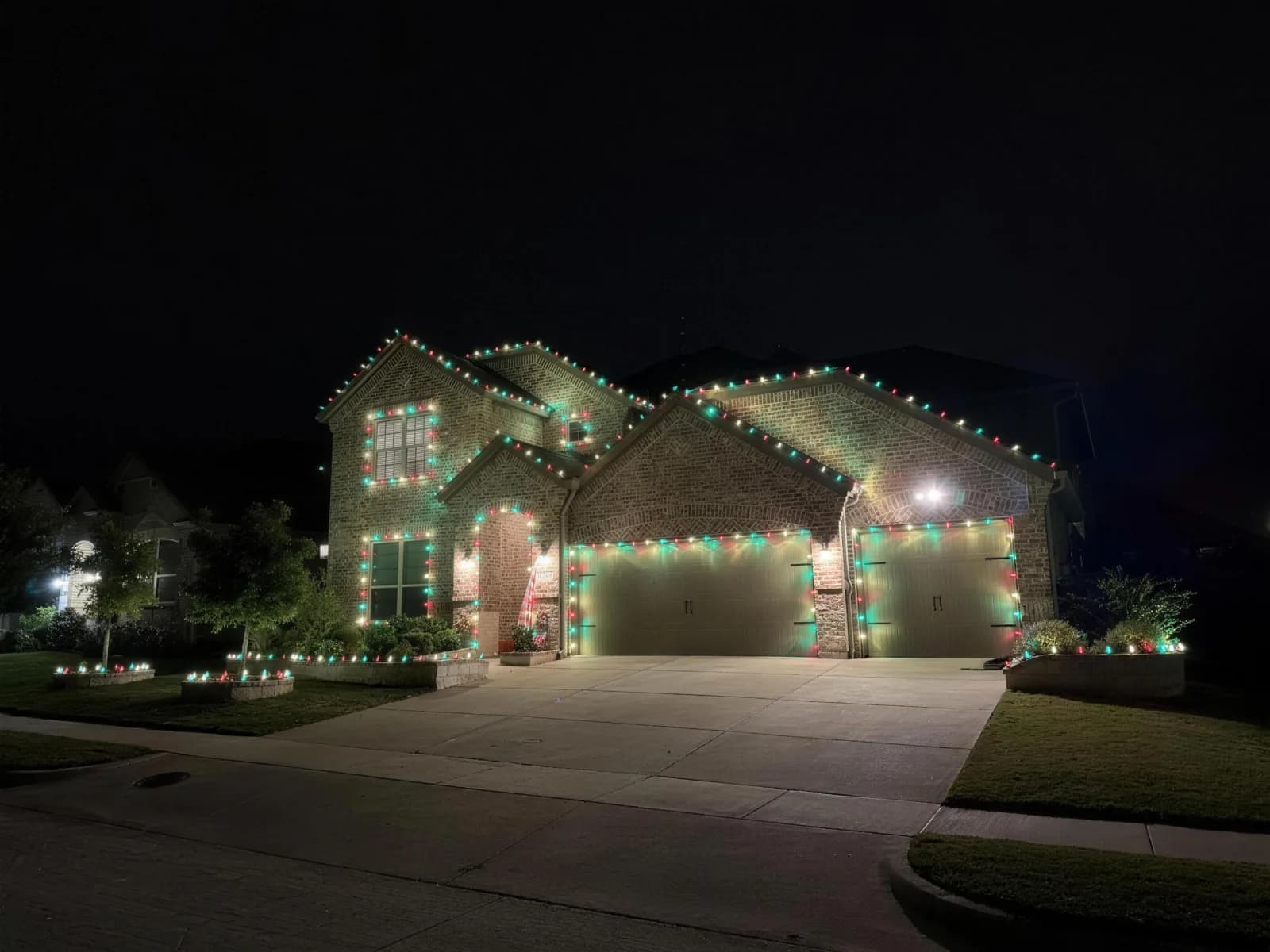 Custom holiday lighting installed by Pursuit (9 of 57)