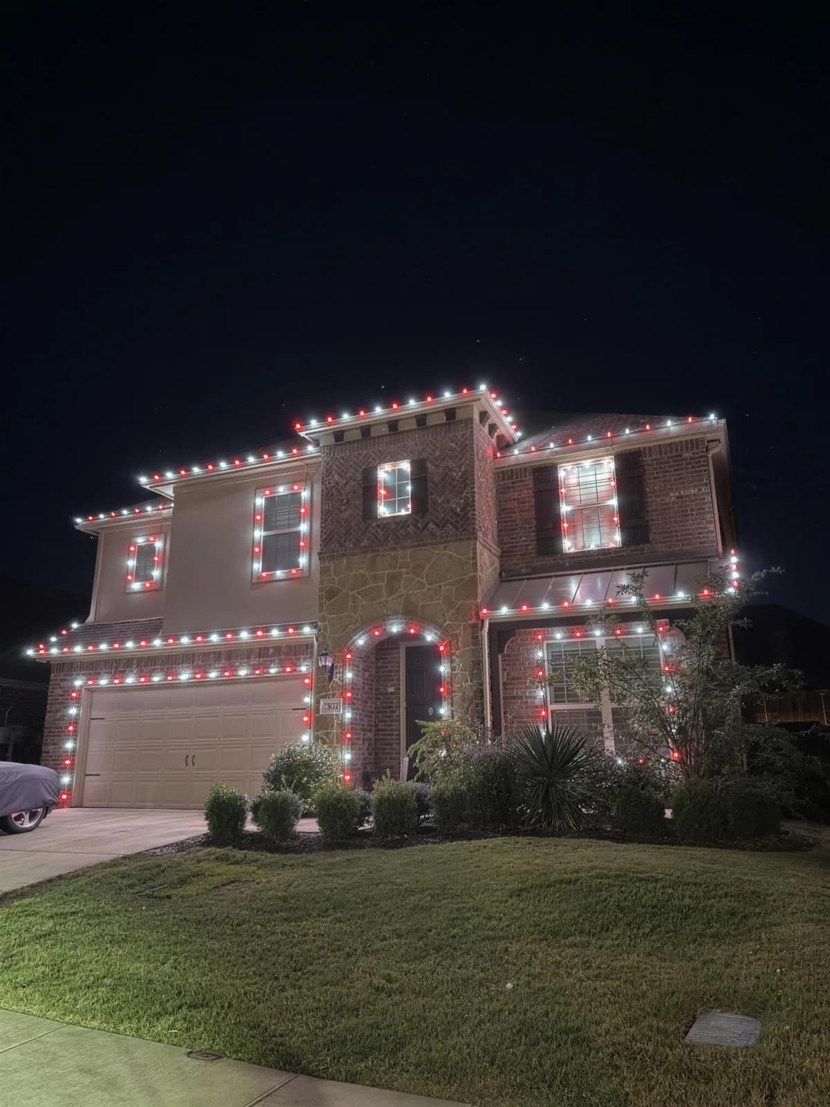 Custom holiday lighting installed by Pursuit (11 of 57)
