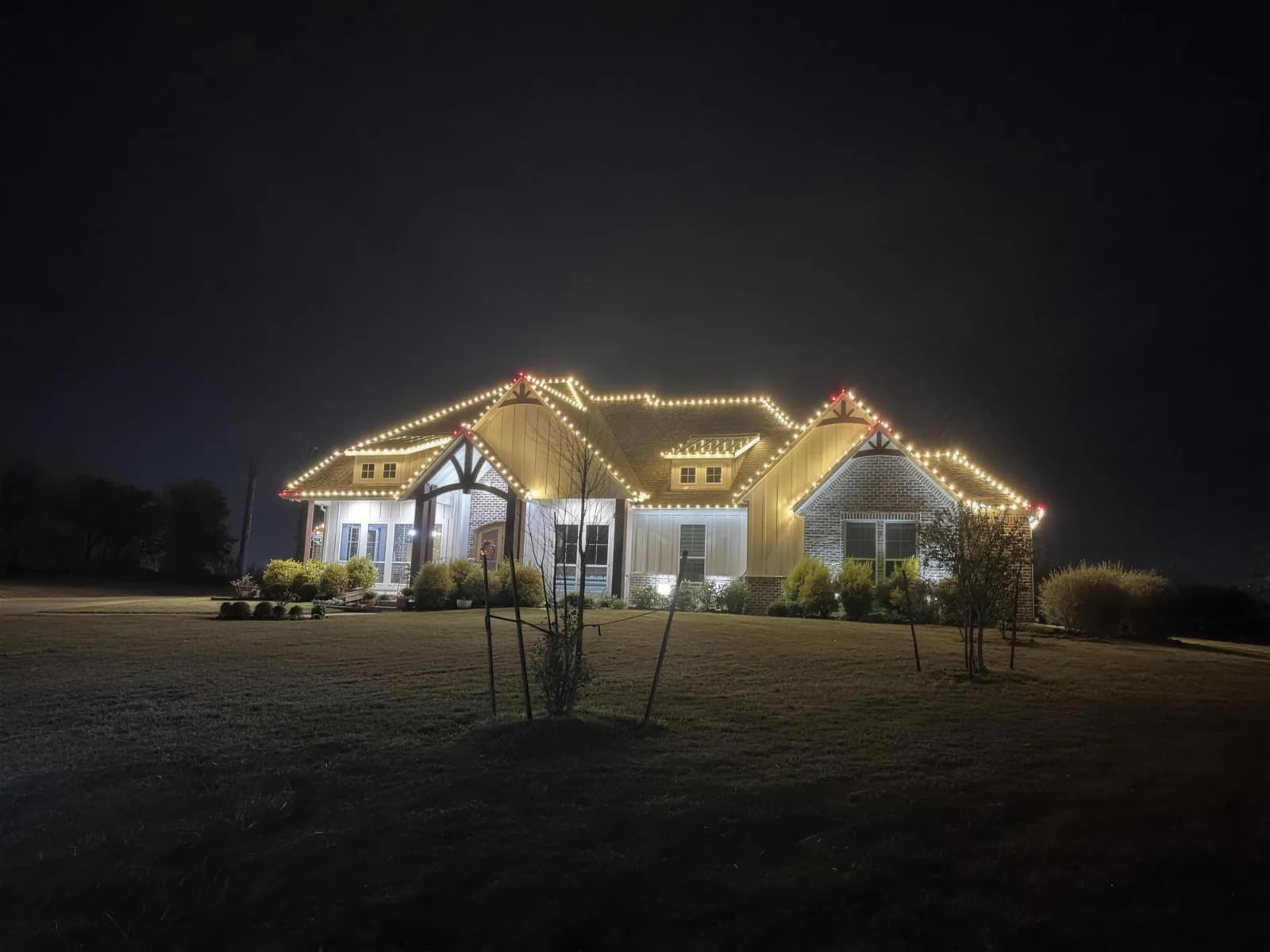 Custom holiday lighting installed by Pursuit (36 of 57)