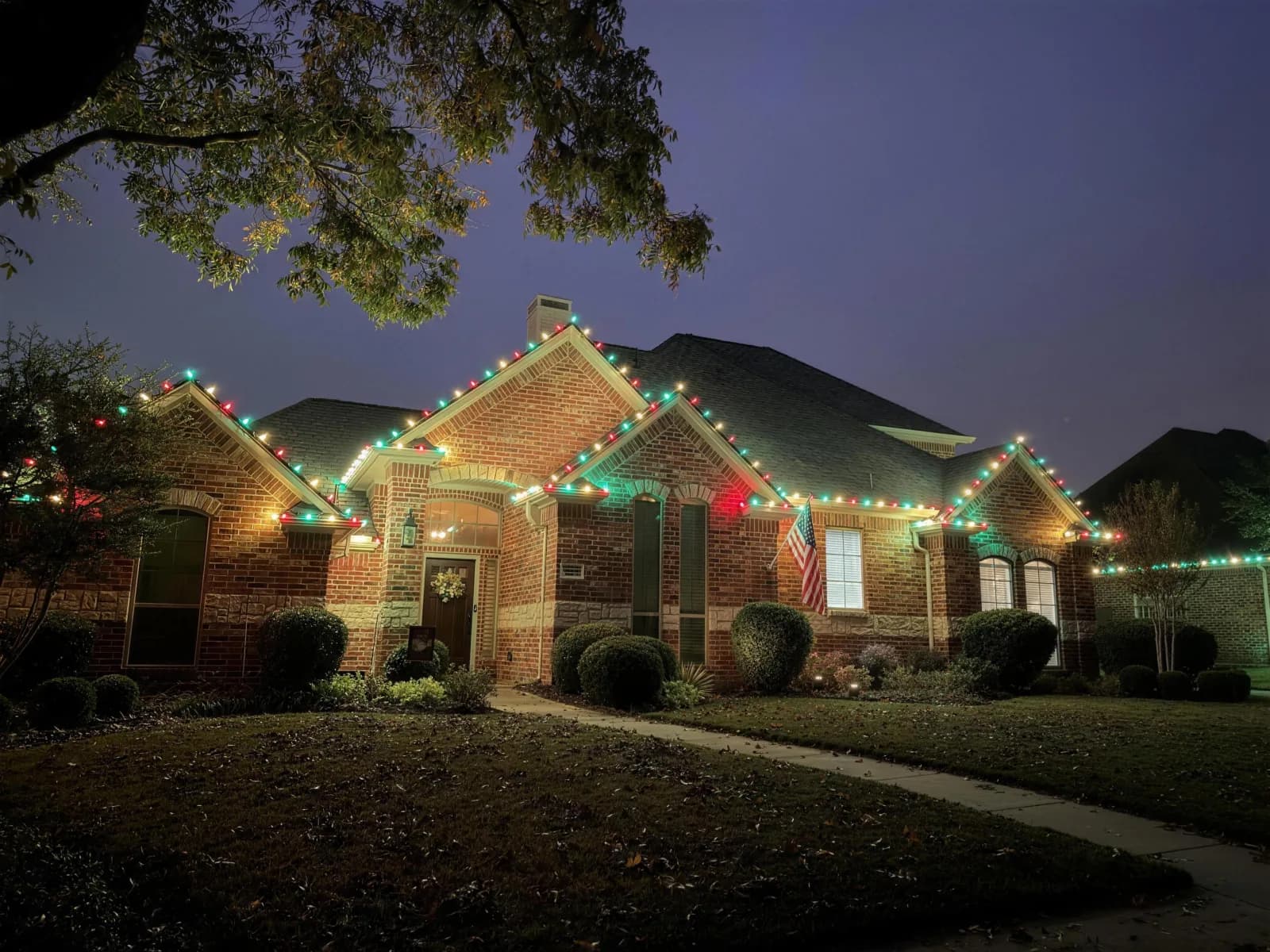 Custom holiday lighting installed by Pursuit (40 of 57)